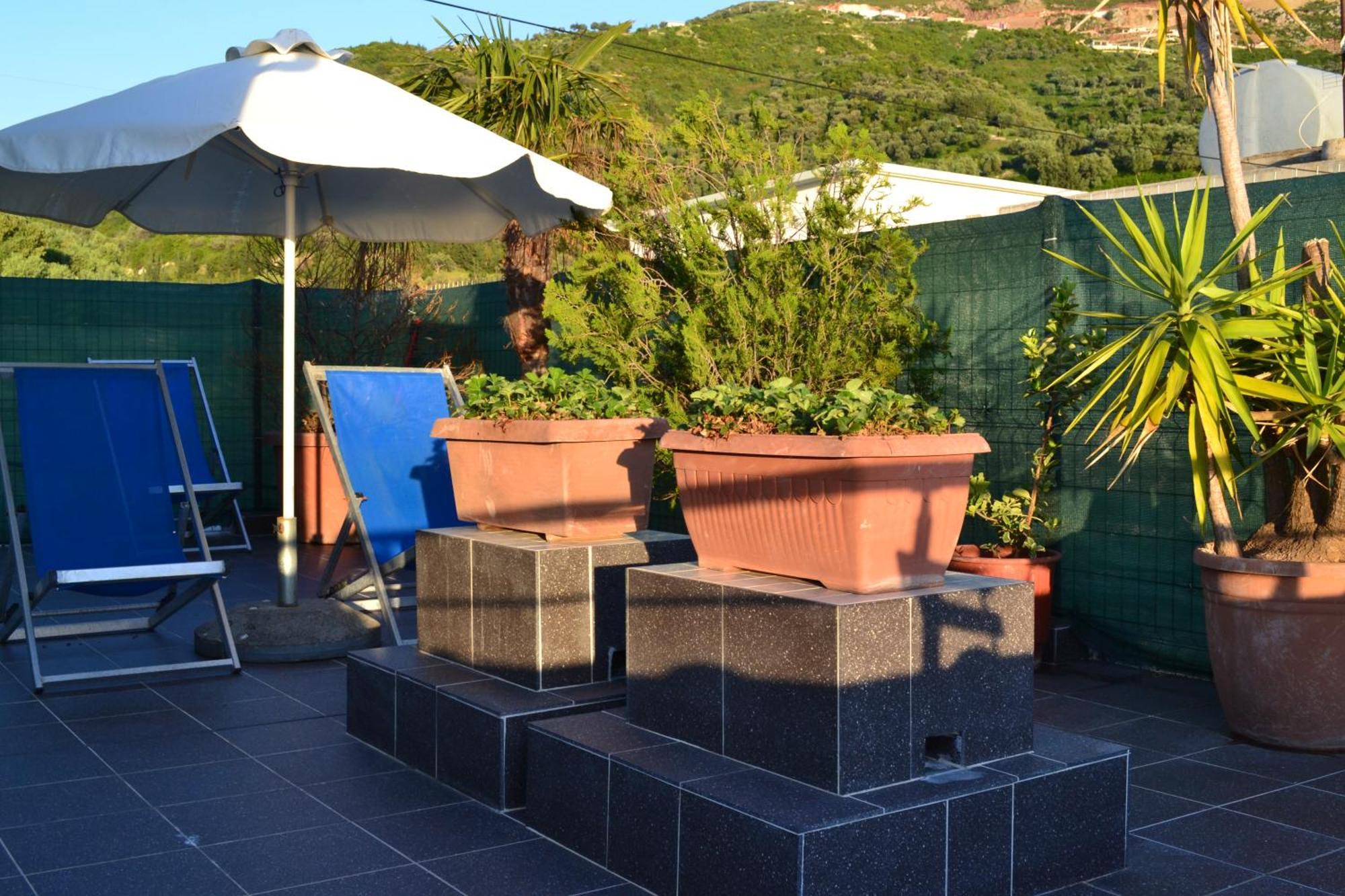 Seaview Penthouse Terrace & Private Garage Vlorë Exterior foto