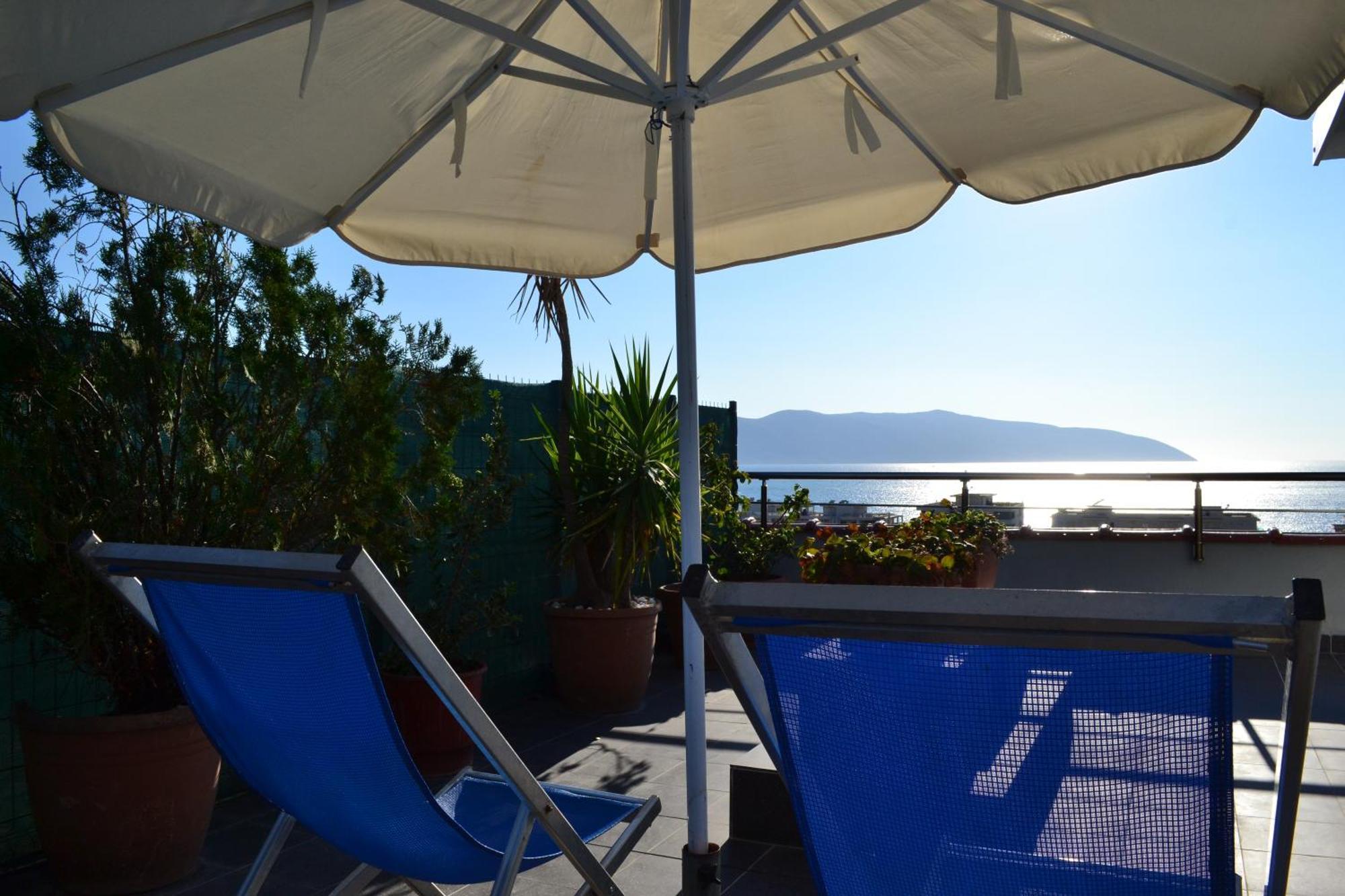 Ferienwohnung Seaview Penthouse Terrace & Garage Vlorë Exterior foto