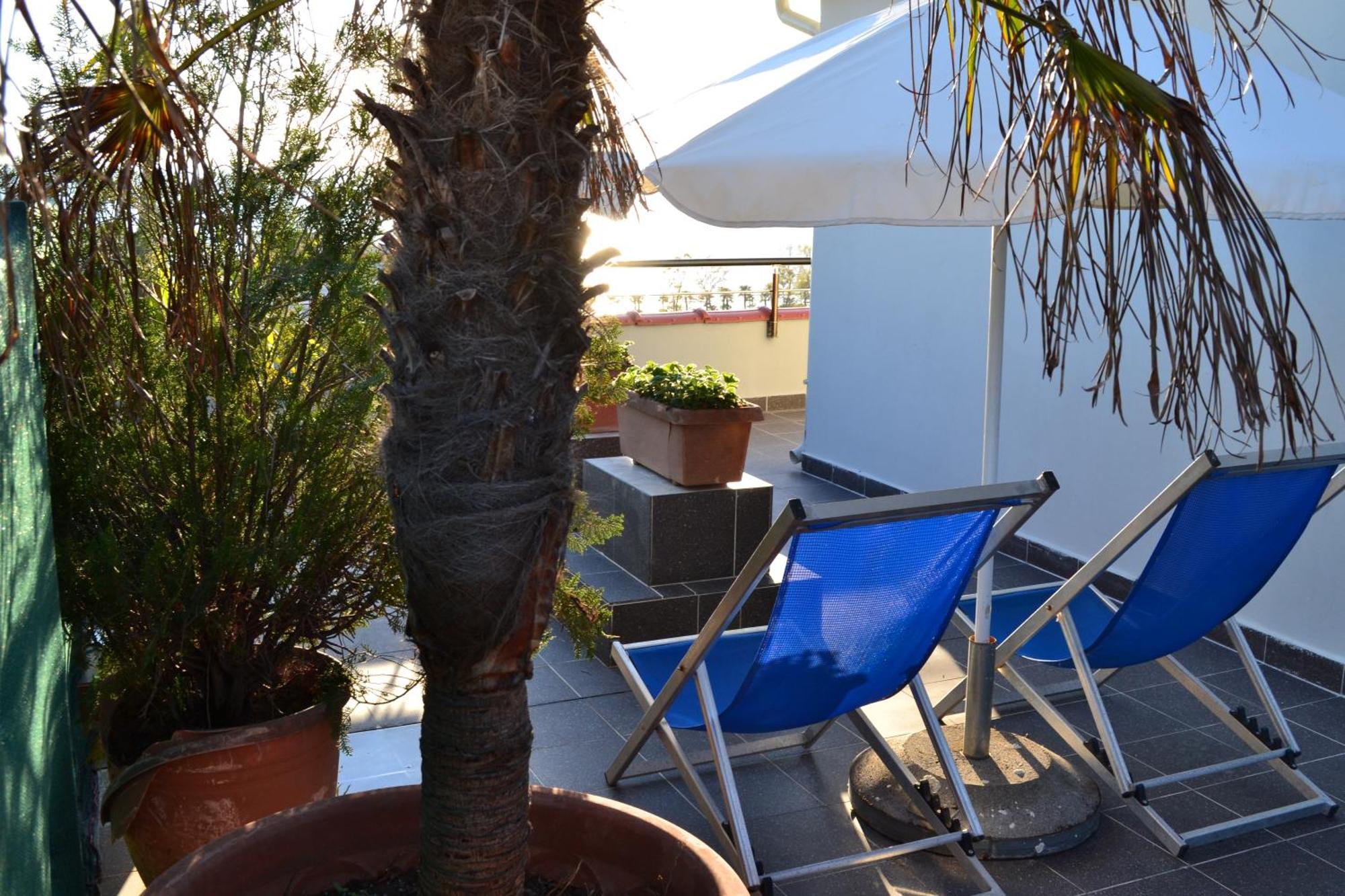 Seaview Penthouse Terrace & Private Garage Vlorë Exterior foto