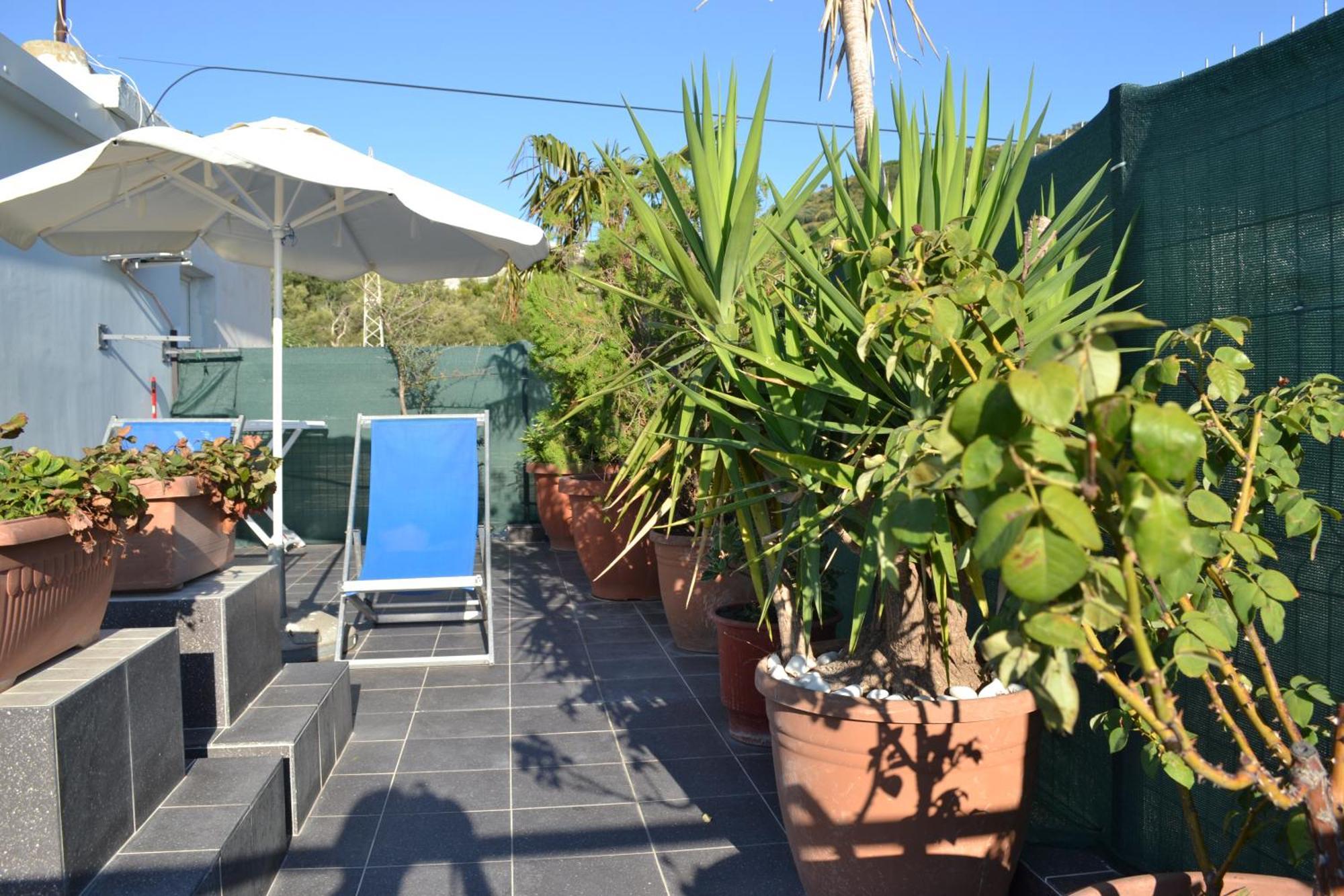 Seaview Penthouse Terrace & Private Garage Vlorë Exterior foto